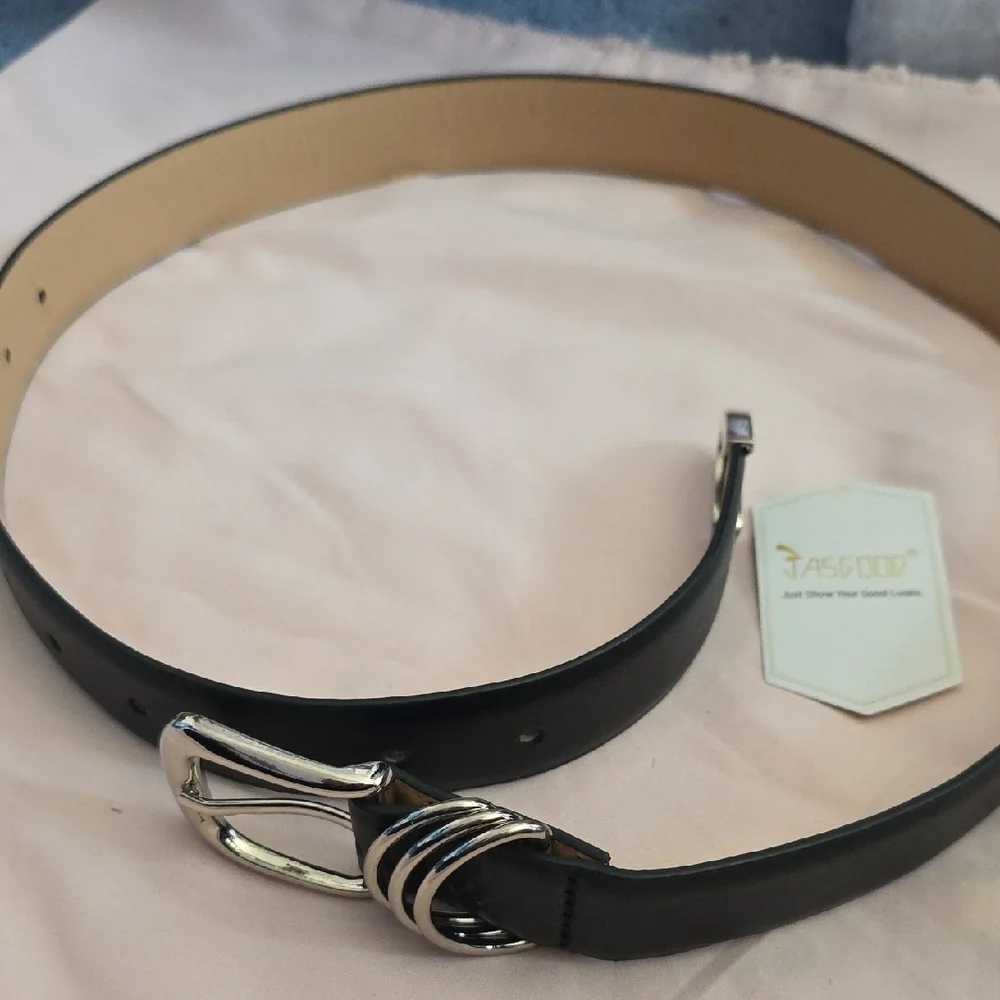 Women's Black Leather Belt with Silver Buckle By Jasgood, NWT